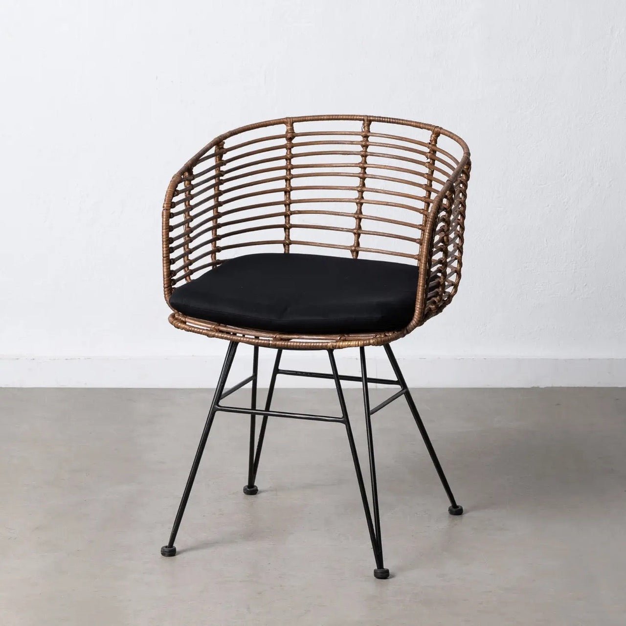 Rattan Dining Chair - Brown/Black armchair with cushion